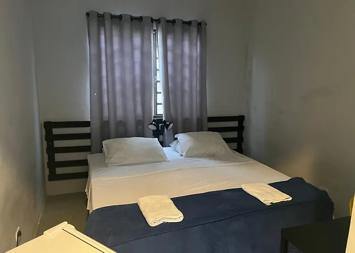 Hotel perto da faculdade: Family Hostel E Pousada